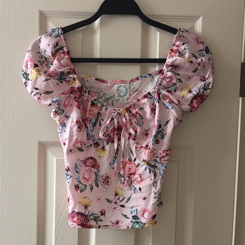 Pink Satin Floral Puff Sleeve Top